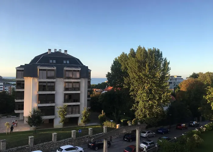 Playa Del Sardinero Zonahotelreal Santander